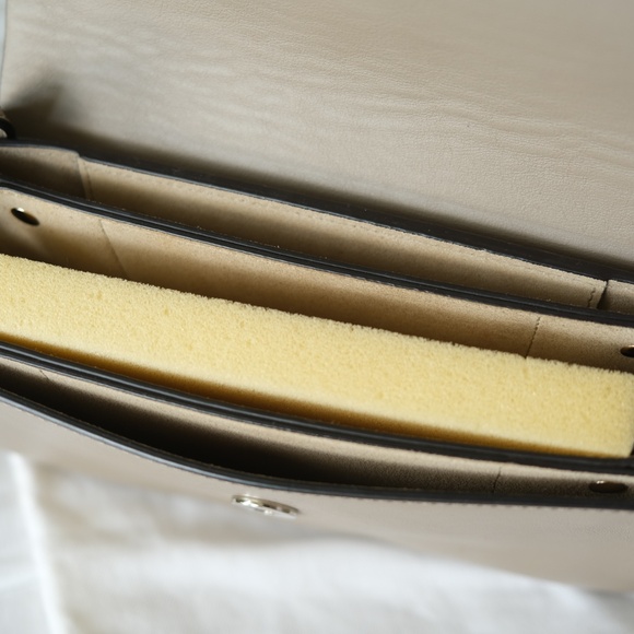 Chloe Faye Crossbody Shoulder Bag Calfskin Grey Leather + Grey Suede - Picture 3 of 8